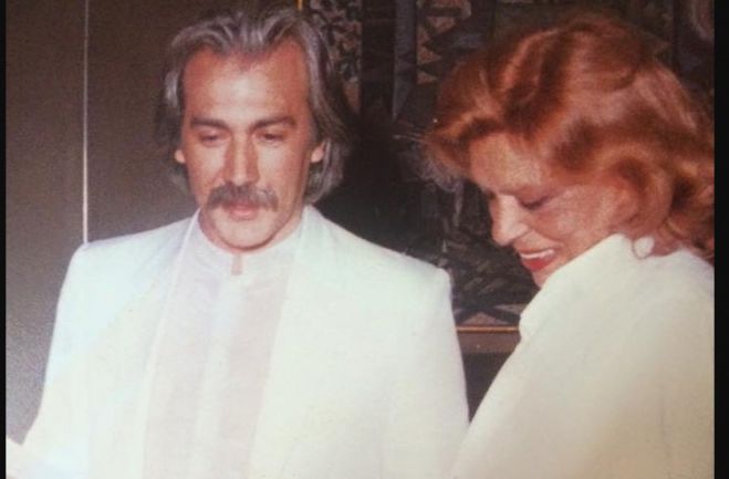 1982 | &Delta;&eta;&mu;ή&tau;&rho;&eta;&sigmaf; &Tau;&alpha;&lambda;&alpha;&gamma;ά&nu;&eta;&sigmaf; &kappa;&alpha;&iota; &Mu;&epsilon;&lambda;ί&nu;&alpha; &Mu;&epsilon;&rho;&kappa;&omicron;ύ&rho;&eta; &sigma;&tau;&alpha; &epsilon;&gamma;&kappa;&alpha;ί&nu;&iota;&alpha; &tau;&omicron;&upsilon; 1&omicron;&upsilon; &Alpha;&rho;&kappa;&alpha;&delta;&iota;&kappa;&omicron;ύ &Phi;&epsilon;&sigma;&tau;&iota;&beta;ά&lambda; &sigma;&tau;&eta; &Sigma;&tau;&epsilon;&mu;&nu;ί&tau;&sigma;&alpha;!