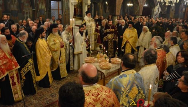Πανηγυρικός Αρχιερατικός εσπερινός στον Ι. Ναό Αγίας Βαρβάρας Τρίπολης (εικόνες)