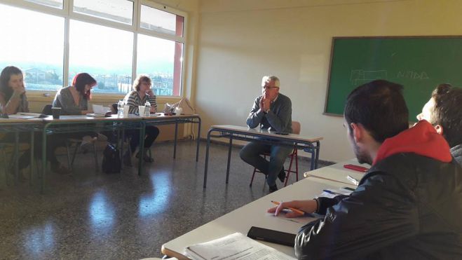 &Iota;&Epsilon;&Kappa; &ndash; &Kappa;&omicron;&nu;&tau;ά &sigma;&tau;&omicron;&upsilon;&sigmaf; &sigma;&pi;&omicron;&upsilon;&delta;&alpha;&sigma;&tau;έ&sigmaf; &delta;&eta;&mu;&omicron;&sigma;&iota;&omicron;&gamma;&rho;&alpha;&phi;ί&alpha;&sigmaf; &omicron; &Gamma;&iota;ά&nu;&nu;&eta;&sigmaf; &Sigma;&mu;&upsilon;&rho;&nu;&iota;ώ&tau;&eta;&sigmaf;! (&epsilon;&iota;&kappa;ό&nu;&epsilon;&sigmaf;)