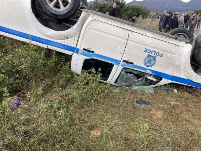 &Sigma;&omicron;&beta;&alpha;&rho;ά &epsilon;&pi;&epsilon;&iota;&sigma;ό&delta;&iota;&alpha; &sigma;&tau;&omicron; &alpha;&epsilon;&rho;&omicron;&delta;&rho;ό&mu;&iota;&omicron; &Chi;&alpha;&nu;ί&omega;&nu; | &Omicron;&iota; &alpha;&gamma;&rho;ό&tau;&epsilon;&sigmaf; &alpha;&nu;&alpha;&pi;&omicron;&delta;&omicron;&gamma;ύ&rho;&iota;&sigma;&alpha;&nu; &pi;&epsilon;&rho;&iota;&pi;&omicron;&lambda;&iota;&kappa;ό &ndash; Έ&nu;&alpha;&sigmaf; &alpha;&sigma;&tau;&upsilon;&nu;&omicron;&mu;&iota;&kappa;ό&sigmaf; &tau;&rho;&alpha;&upsilon;&mu;&alpha;&tau;ί&alpha;&sigmaf;