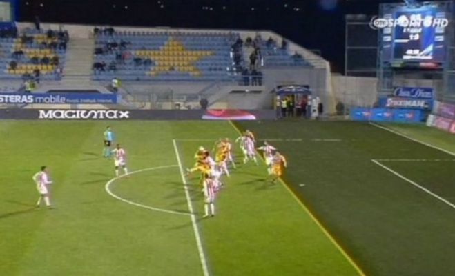 Χρειάστηκε (πάλι) τη διαιτησία για να μην χάσει ο Ολυμπιακός από τον Αστέρα! (vd)