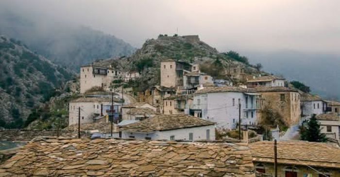 &Alpha;&pi;ό &tau;&eta; &Beta;&upsilon;&tau;ί&nu;&alpha; &sigma;&tau;&omicron; &Kappa;&iota;&lambda;&kappa;ί&sigmaf; | &Eta; &Alpha;&rho;&kappa;&alpha;&delta;ί&alpha; &sigma;&tau;&eta;&nu; 9&eta; &Pi;&alpha;&nu;&epsilon;&lambda;&lambda;ή&nu;&iota;&alpha; &Sigma;&upsilon;&nu;ά&nu;&tau;&eta;&sigma;&eta; &Mu;&omicron;&nu;&omicron;&pi;&alpha;&tau;&iota;ώ&nu;, &epsilon;&kappa;&epsilon;ί ό&pi;&omicron;&upsilon; &xi;&epsilon;&kappa;ί&nu;&eta;&sigma;&epsilon; &eta; &iota;&sigma;&tau;&omicron;&rho;ί&alpha;
