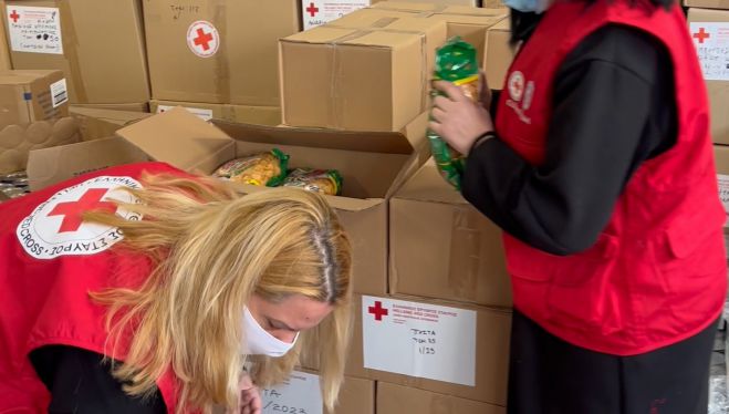 Τρόφιμα για τους σεισμόπληκτους συγκεντρώνει ο Ερυθρός Σταυρός στην Τρίπολη