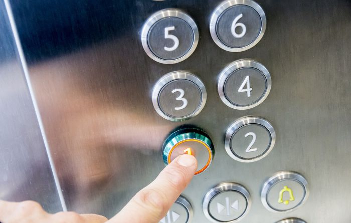 Παρεμβάσεις του ΤΕΕ Πελοποννήσου προς τα Υπουργεία Ανάπτυξης και Περιβάλλοντος για ζητήματα ανελκυστήρων και αξιολογητών ΜΠΕ