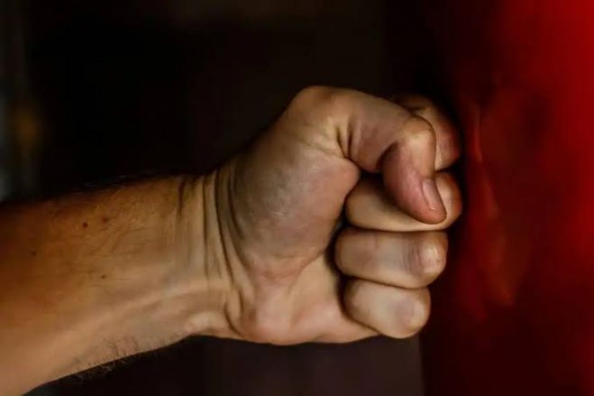 &Sigma;ύ&lambda;&lambda;&eta;&psi;&eta; &alpha;&lambda;&lambda;&omicron;&delta;&alpha;&pi;&omicron;ύ &tau;&alpha; &xi;&eta;&mu;&epsilon;&rho;ώ&mu;&alpha;&tau;&alpha; &sigma;&tau;&eta;&nu; &Tau;&rho;ί&pi;&omicron;&lambda;&eta; &gamma;&iota;&alpha; &epsilon;&nu;&delta;&omicron;&omicron;&iota;&kappa;&omicron;&gamma;&epsilon;&nu;&epsilon;&iota;&alpha;&kappa;ή &sigma;&omega;&mu;&alpha;&tau;&iota;&kappa;ή &beta;&lambda;ά&beta;&eta;