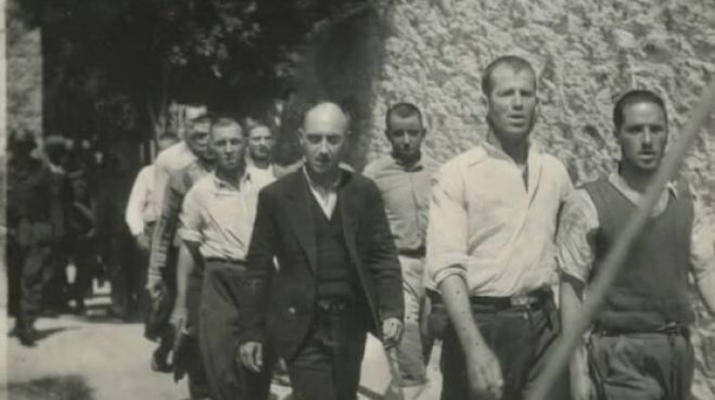 ΚΚΕ Μεγαλόπολης: "Οι 200 της Καισαριανής μας ζητούν να συνεχίσουμε να συγκρουόμαστε με το βάρβαρο καπιταλιστικό σύστημα"