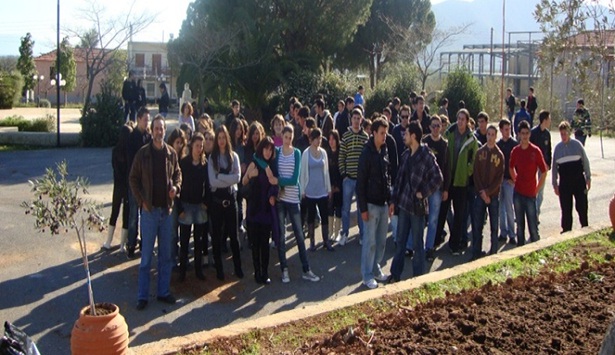 &Eta; &epsilon;&rho;&gamma;&alpha;&sigma;ί&alpha; &tau;&omega;&nu; &mu;&alpha;&theta;&eta;&tau;ώ&nu; &tau;&omicron;&upsilon; &Epsilon;&Pi;&Alpha;&Lambda; Ά&sigma;&tau;&rho;&omicron;&upsilon;&sigmaf; &gamma;&iota;&alpha; &tau;&omicron; &laquo;&Lambda;&iota;&omicron;&tau;&rho;ί&beta;&iota;&raquo; &pi;&omicron;&upsilon; &pi;ή&rho;&epsilon; &beta;&rho;&alpha;&beta;&epsilon;ί&omicron; &sigma;&tau;&omicron; &Delta;&iota;&alpha;&gamma;&omega;&nu;&iota;&sigma;&mu;ό &Epsilon;&pi;&iota;&chi;&epsilon;&iota;&rho;&eta;&mu;&alpha;&tau;&iota;&kappa;ό&tau;&eta;&tau;&alpha;&sigmaf;! (&epsilon;&iota;&kappa;ό&nu;&epsilon;&sigmaf;)