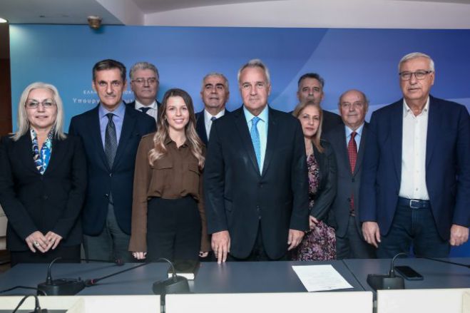 &Omicron; &Beta;&omicron;&rho;ί&delta;&eta;&sigmaf; ό&rho;&kappa;&iota;&sigma;&epsilon; &tau;&omicron;&nu; &Epsilon;&iota;&delta;&iota;&kappa;ό &Gamma;&rho;&alpha;&mu;&mu;&alpha;&tau;έ&alpha; &Alpha;&pi;&omicron;&kappa;&epsilon;&nu;&tau;&rho;&omega;&mu;έ&nu;&eta;&sigmaf; &Delta;&iota;&omicron;ί&kappa;&eta;&sigma;&eta;&sigmaf; &Pi;&epsilon;&lambda;&omicron;&pi;&omicron;&nu;&nu;ή&sigma;&omicron;&upsilon;