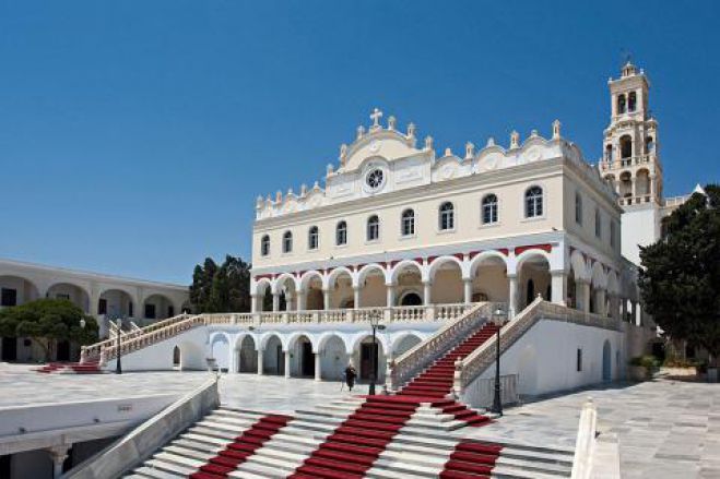 2ήμερη εκδρομή με το ΚΤΕΛ στην Τήνο
