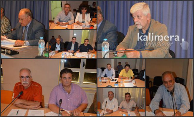 Φωτογραφικά «κλικ» από το Δημοτικό Συμβούλιο Τρίπολης! (3/10/2016)