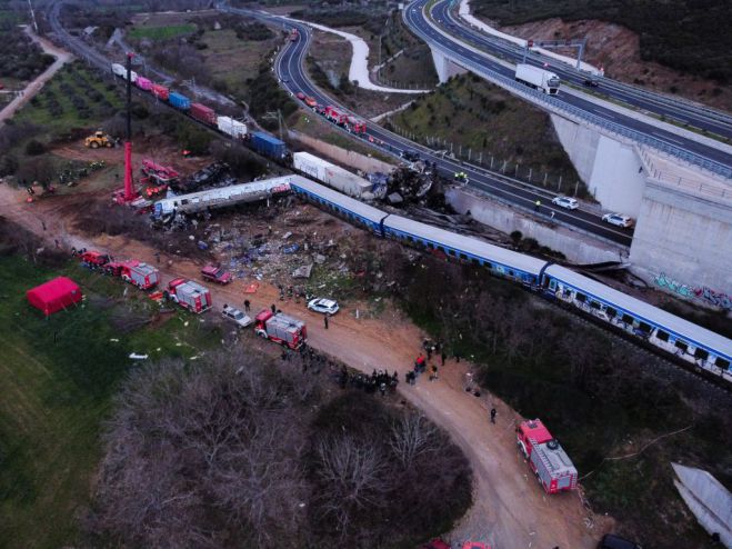 &Tau;έ&mu;&pi;&eta; | &Sigma;&tau;&omicron;&upsilon;&sigmaf; 55 &omicron;&iota; &nu;&epsilon;&kappa;&rho;&omicron;ί &pi;&omicron;&upsilon; έ&chi;&omicron;&upsilon;&nu; &tau;&alpha;&upsilon;&tau;&omicron;&pi;&omicron;&iota;&eta;&theta;&epsilon;ί