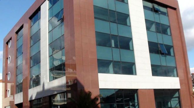 &Delta;ή&mu;&omicron;&sigmaf; &Tau;&rho;ί&pi;&omicron;&lambda;&eta;&sigmaf;: &Delta;&eta;&mu;&omicron;&pi;&rho;ά&sigma;&iota;&alpha; &gamma;&iota;&alpha; &nu;&alpha; &mu;&iota;&sigma;&theta;ώ&sigma;&epsilon;&iota; &tau;&rho;ί&alpha; &alpha;&kappa;ί&nu;&eta;&tau;&alpha; &sigma;&tau;&eta;&nu; &Alpha;&theta;ή&nu;&alpha;