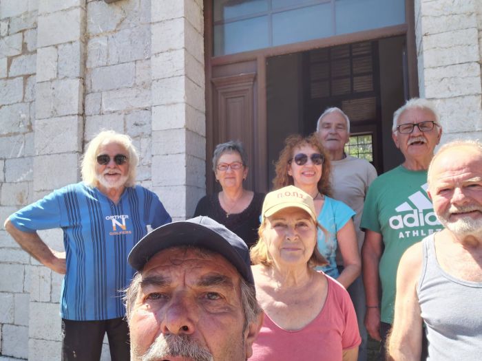 &Eta; &delta;ύ&nu;&alpha;&mu;&eta; &tau;&omicron;&upsilon; &epsilon;&theta;&epsilon;&lambda;&omicron;&nu;&tau;&iota;&sigma;&mu;&omicron;ύ &sigma;&tau;&omicron; &Alpha;&gamma;&rho;ί&delta;&iota; &Gamma;&omicron;&rho;&tau;&upsilon;&nu;ί&alpha;&sigmaf; (&epsilon;&iota;&kappa;ό&nu;&epsilon;&sigmaf;)