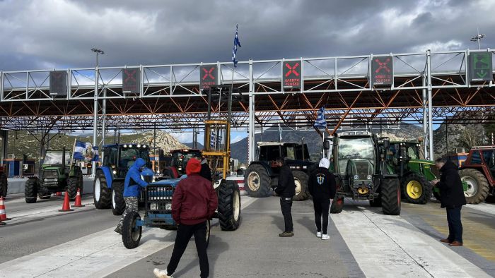 "&Tau;έ&lambda;&omicron;&sigmaf;" &tau;&omicron; &mu;&pi;&lambda;ό&kappa;&omicron; | &Alpha;&nu;&omicron;ί&gamma;&epsilon;&iota; &omicron; &delta;&rho;ό&mu;&omicron;&sigmaf; &sigma;&tau;&alpha; &delta;&iota;ό&delta;&iota;&alpha; &tau;&eta;&sigmaf; &Nu;&epsilon;&sigma;&tau;ά&nu;&eta;&sigmaf; &alpha;&pi;ό &tau;&iota;&sigmaf; 2.00 &tau;&omicron; &mu;&epsilon;&sigma;&eta;&mu;έ&rho;&iota;!