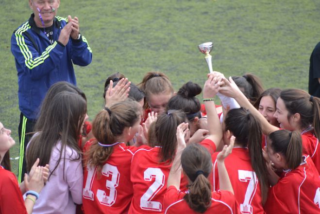 Ποδόσφαιρο - Στον τελικό Πελοποννήσου τα κορίτσια του ΓΕΛ Άστρους