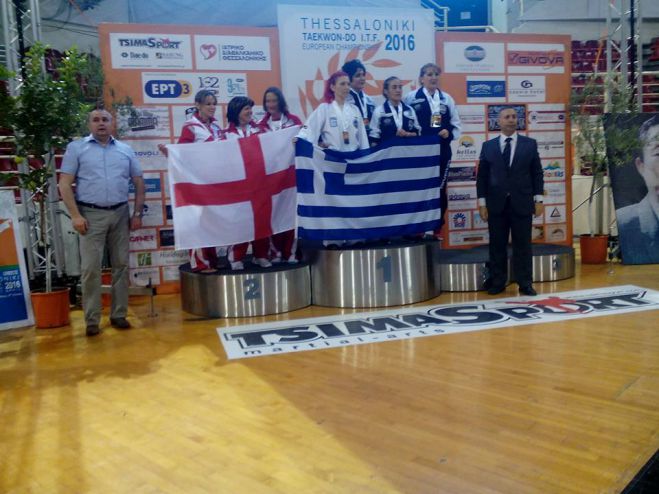 3 χρυσά και 1 ασημένιο μετάλλιο για την Κωστοπούλου του ΑΟΠΟΤ Τρίπολης!