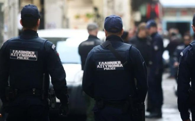 Σκέψεις στην κυβέρνηση για αυξήσεις ΕΛΑΣ, Πυροσβεστική και Λιμενικό 