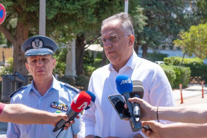 Τάκης Θεοδωρικάκος: Αυξάνεται η νυχτερινή αμοιβή των αστυνομικών