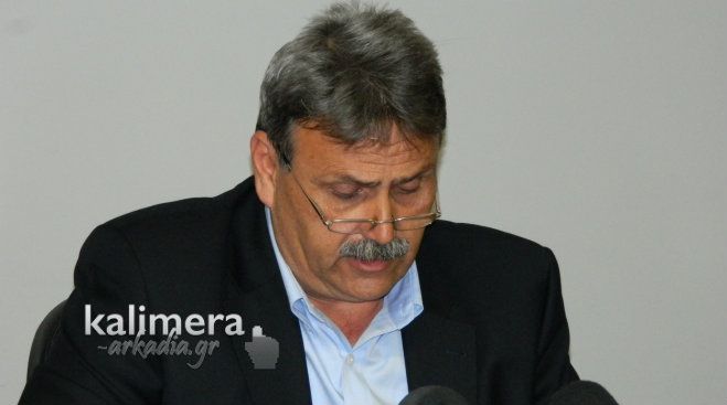 &laquo;&Sigma;&epsilon; ό&lambda;&alpha; &tau;&alpha; &chi;&omega;&rho;&iota;ά &tau;&eta;&sigmaf; &Delta;&eta;&mu;&omicron;&tau;&iota;&kappa;ή&sigmaf; &Epsilon;&nu;ό&tau;&eta;&tau;&alpha;&sigmaf; &Mu;&alpha;&nu;&tau;&iota;&nu;&epsilon;ί&alpha;&sigmaf; έ&chi;&epsilon;&iota; &gamma;ί&nu;&epsilon;&iota; &kappa;&alpha;&iota; &alpha;&pi;ό &kappa;ά&tau;&iota;&raquo; (vd)