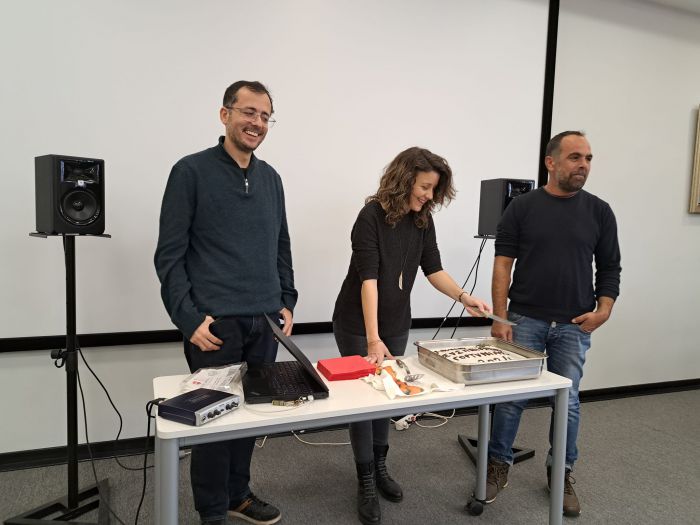 Βυτίνα | Η Λαϊκή Συσπείρωση Γορτυνίας έκοψε την πίτα της για το 2024 (εικόνες)