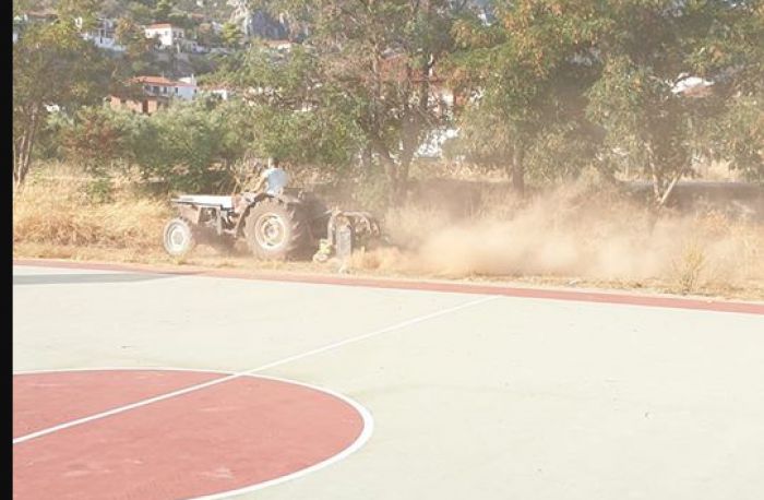 &Xi;&epsilon;&kappa;ί&nu;&eta;&sigma;&epsilon; &omicron; &kappa;&alpha;&theta;&alpha;&rho;&iota;&sigma;&mu;ό&sigmaf; &sigma;&tau;&omicron; &gamma;ή&pi;&epsilon;&delta;&omicron; &tau;&omega;&nu; &Beta;&rho;&alpha;&sigma;&iota;ώ&nu;