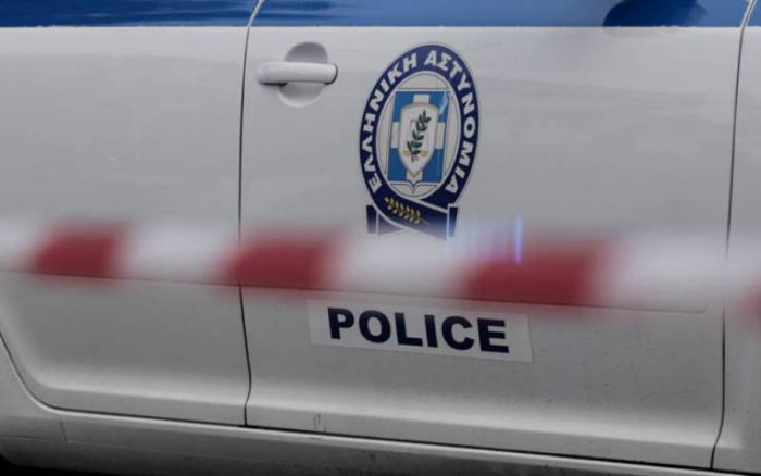 &Tau;&rho;ί&pi;&omicron;&lambda;&eta; | &Nu;&epsilon;&kappa;&rho;ό&sigmaf; ά&nu;&delta;&rho;&alpha;&sigmaf; &epsilon;&nu;&tau;&omicron;&pi;ί&sigma;&tau;&eta;&kappa;&epsilon; &sigma;&tau;&omicron; &sigma;&pi;ί&tau;&iota; &tau;&omicron;&upsilon; ...