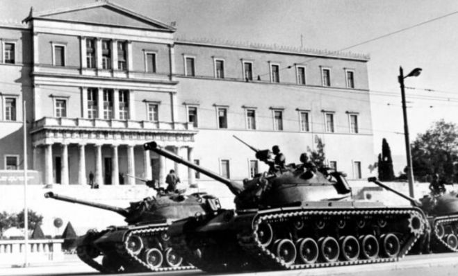 &Pi;&alpha;&pi;&alpha;&eta;&lambda;&iota;&omicron;ύ &gamma;&iota;&alpha; &tau;&eta;&nu; &epsilon;&pi;έ&tau;&epsilon;&iota;&omicron; &tau;&omicron;&upsilon; &pi;&rho;&alpha;&xi;&iota;&kappa;&omicron;&pi;ή&mu;&alpha;&tau;&omicron;&sigmaf; &tau;&eta;&sigmaf; 21&eta;&sigmaf; &Alpha;&pi;&rho;&iota;&lambda;ί&omicron;&upsilon;: "&Omicron; &phi;&alpha;&sigma;&iota;&sigma;&mu;ό&sigmaf; &kappa;&alpha;&iota; &eta; &alpha;&kappa;&rho;&omicron;&delta;&epsilon;&xi;&iota;ά &kappa;&alpha;&rho;&alpha;&delta;&omicron;&kappa;&omicron;ύ&nu;"