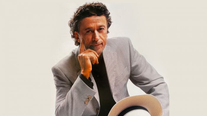 &laquo;&Epsilon;&pi;&iota;&tau;έ&lambda;&omicron;&upsilon;&sigmaf; &kappa;ό&lambda;&lambda;&eta;&sigma;&alpha;&raquo;