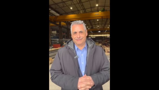 Τζιούμης: "Μετά από 55 χρόνια προχωράμε στην συντήρηση του ανδριάντα του Θεόδωρου Κολοκοτρώνη εδώ στην πόλη της Τρίπολης!" (vd)