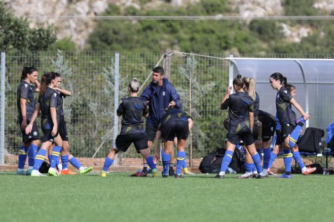 &Nu;ί&kappa;&eta; &mu;&epsilon; "&tau;&epsilon;&sigma;&sigma;ά&rho;&alpha;" &gamma;&iota;&alpha; &tau;&alpha; &kappa;&omicron;&rho;ί&tau;&sigma;&iota;&alpha; &tau;&omicron;&upsilon; &Alpha;&sigma;&tau;έ&rho;&alpha;!