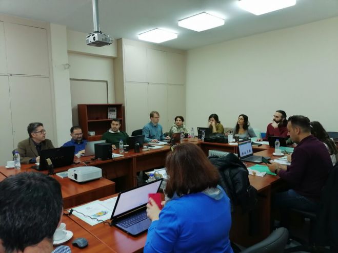 &Delta;&iota;&alpha;&kappa;&rho;&alpha;&tau;&iota;&kappa;ή &sigma;&upsilon;&nu;ά&nu;&tau;&eta;&sigma;&eta; &tau;&omicron;&upsilon; &pi;&rho;&omicron;&gamma;&rho;ά&mu;&mu;&alpha;&tau;&omicron;&sigmaf; Initiation &sigma;&tau;&eta;&nu; &Tau;&rho;ί&pi;&omicron;&lambda;&eta;