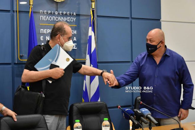 &Pi;.&Nu;ί&kappa;&alpha;&sigmaf; &alpha;&pi;ό &tau;&eta;&nu; &Alpha;&rho;&gamma;&omicron;&lambda;ί&delta;&alpha;: "&Tau;&omicron;&nu; &pi;&rho;ώ&tau;&omicron; &lambda;ό&gamma;&omicron; &gamma;&iota;&alpha; &tau;&alpha; &alpha;&theta;&lambda;&eta;&tau;&iota;&kappa;ά έ&rho;&gamma;&alpha; έ&chi;&epsilon;&iota; &omicron; &kappa;. &Mu;&alpha;&nu;&tau;&zeta;&omicron;ύ&nu;&eta;&sigmaf;"