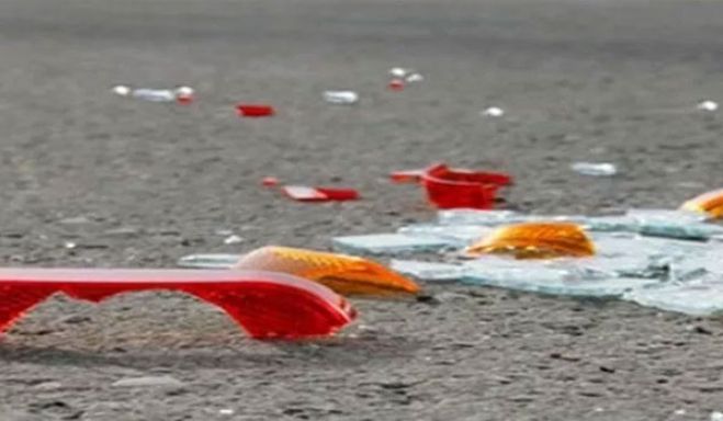 &Tau;&rho;&omicron;&chi;&alpha;ί&omicron; &mu;&epsilon; &nu;&epsilon;&kappa;&rho;ή 29&chi;&rho;&omicron;&nu;&eta; &sigma;&tau;&eta;&nu; &Kappa;&omicron;&rho;&iota;&nu;&theta;ί&alpha;