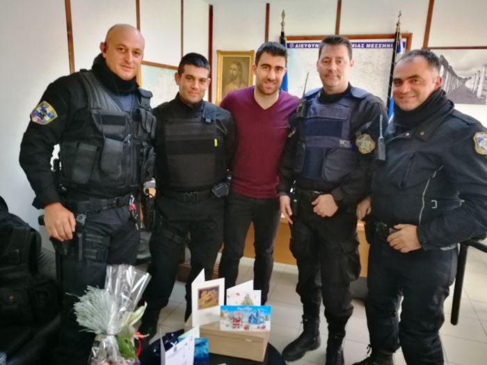 Δωρεά Σωκράτη Παπασταθόπουλου | Αλεξίσφαιρα γιλέκα για του αστυνομικούς της Μεσσηνίας