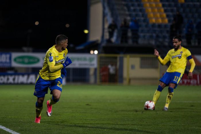 &Alpha;&sigma;&tau;έ&rho;&alpha;&sigmaf; | &Omicron;&iota; "19" &gamma;&iota;&alpha; &tau;&omicron; &pi;&alpha;&iota;&chi;&nu;ί&delta;&iota; &mu;&epsilon; &tau;&omicron;&nu; &Pi;&Alpha;&Sigma;