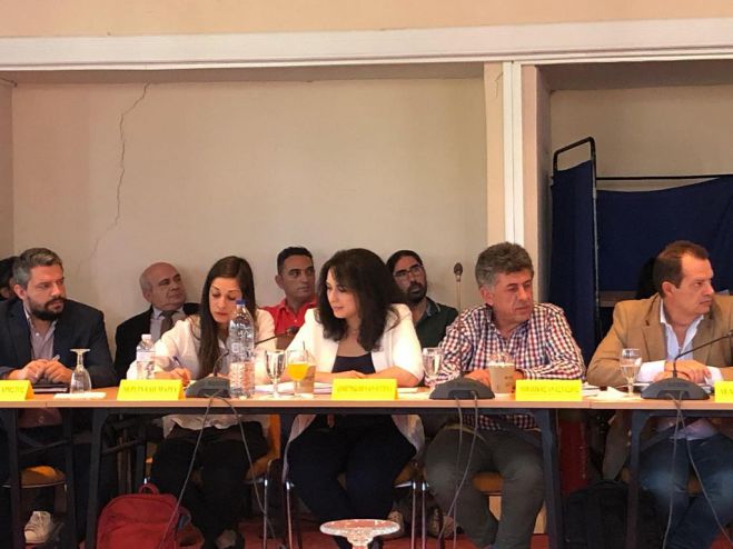 Δέδες: «Καμία λύση για πρόσφυγες – μετανάστες χωρίς τη συμμετοχή Περιφέρειας και Δήμων»