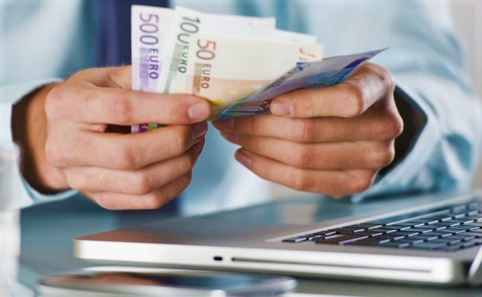 «Βροχή» email από την εφορία με φόρους και πρόστιμα για παλαιές φορο-υποθέσεις