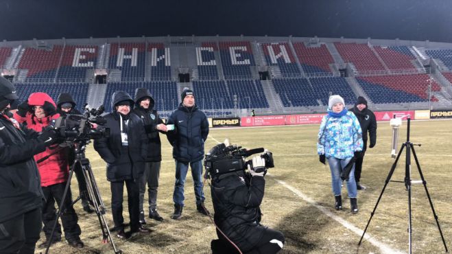 Απίστευτο | Ποδοσφαιρικός αγώνας στη Σιβηρία διεξήχθη με το θερμόμετρο στους -14 βαθμούς!