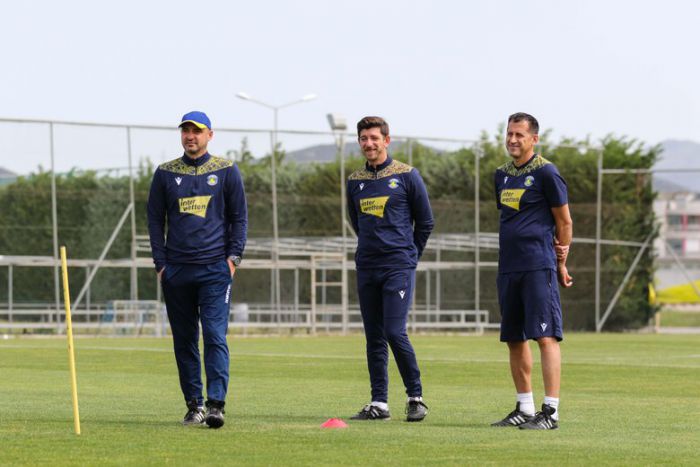 &Alpha;&sigma;&tau;έ&rho;&alpha;&sigmaf; | &Alpha;&rho;&nu;&eta;&tau;&iota;&kappa;ά &tau;&epsilon;&sigma;&tau; &kappa;&alpha;&iota; &alpha;&pi;&omicron;&sigma;&tau;&omicron;&lambda;ή &gamma;&iota;&alpha; &tau;&eta;&nu; &Tau;&omicron;ύ&mu;&pi;&alpha;