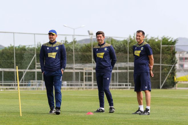 &Alpha;&sigma;&tau;έ&rho;&alpha;&sigmaf; | &Alpha;&rho;&nu;&eta;&tau;&iota;&kappa;ά &tau;&epsilon;&sigma;&tau; &kappa;&alpha;&iota; &alpha;&pi;&omicron;&sigma;&tau;&omicron;&lambda;ή &gamma;&iota;&alpha; &tau;&eta;&nu; &Tau;&omicron;ύ&mu;&pi;&alpha;