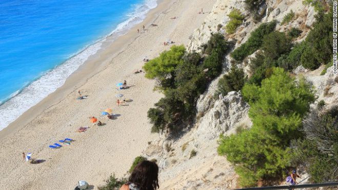 4 Ελληνικές παραλίες στις 100 καλύτερες του κόσμου σύμφωνα με το CNN!