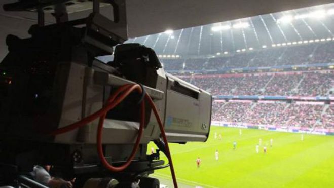 &Alpha;&theta;&lambda;&eta;&tau;&iota;&kappa;ά | &Tau;&iota; &delta;&epsilon;ί&chi;&nu;&epsilon;&iota; &sigma;ή&mu;&epsilon;&rho;&alpha; &eta; &tau;&eta;&lambda;&epsilon;ό&rho;&alpha;&sigma;&eta;;