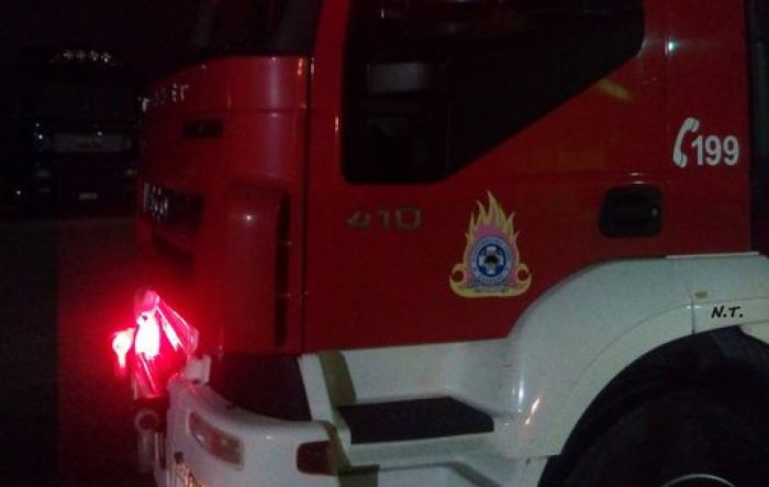 Σχεδόν ένα μήνα μετά … Συνεχίζουν να καίνε κορμοί δένδρων στη Γορτυνία – Παραμένει σε επιφυλακή η Πυροσβεστική!