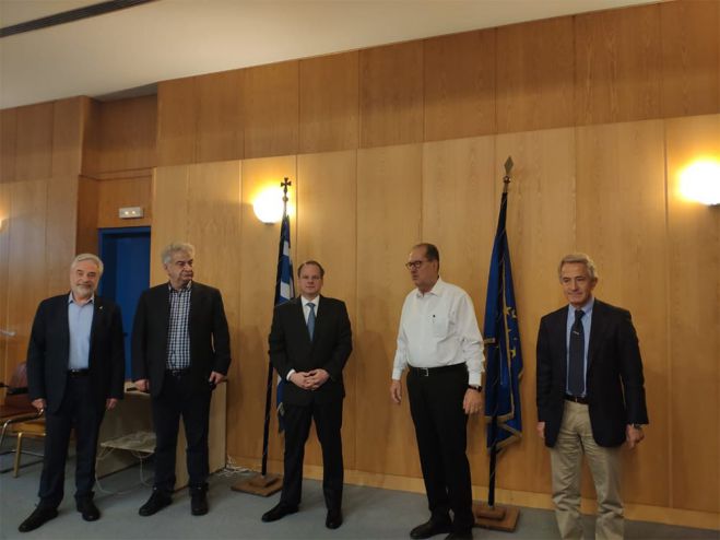 Έ&rho;&chi;&epsilon;&tau;&alpha;&iota; &sigma;&tau;&eta;&nu; &Tau;&rho;ί&pi;&omicron;&lambda;&eta; &omicron; &Kappa;&alpha;&rho;&alpha;&mu;&alpha;&nu;&lambda;ή&sigmaf;!