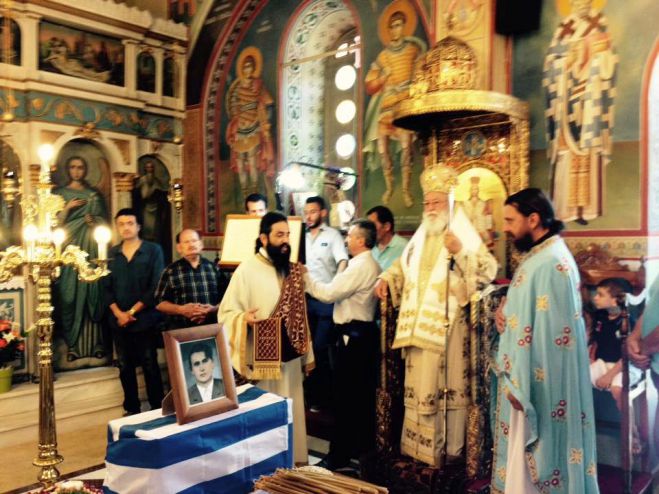 Τα οστά του Ήρωα του Κωνσταντίνου Νικολάου επέστρεψαν στην Περδικόβρυση Κυνουρίας (εικόνες)