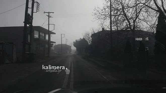 &Pi;&upsilon;&kappa;&nu;ή &omicron;&mu;ί&chi;&lambda;&eta; &tau;&omicron; &pi;&rho;&omega;ί &sigma;&tau;&omicron; &delta;&rho;ό&mu;&omicron; "&Tau;&rho;ί&pi;&omicron;&lambda;&eta;&sigmaf; - &Tau;&epsilon;&gamma;έ&alpha;&sigmaf;" (vd)