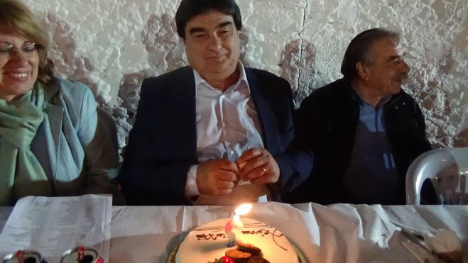 &Eta; &tau;&omicron;ύ&rho;&tau;&alpha; - έ&kappa;&pi;&lambda;&eta;&xi;&eta; &sigma;&tau;&omicron;&nu; &Beta;&alpha;&gamma;&gamma;έ&lambda;&eta; &Gamma;&iota;&alpha;&nu;&nu;&alpha;&kappa;&omicron;ύ&rho;&alpha;! (&epsilon;&iota;&kappa;ό&nu;&epsilon;&sigmaf;)