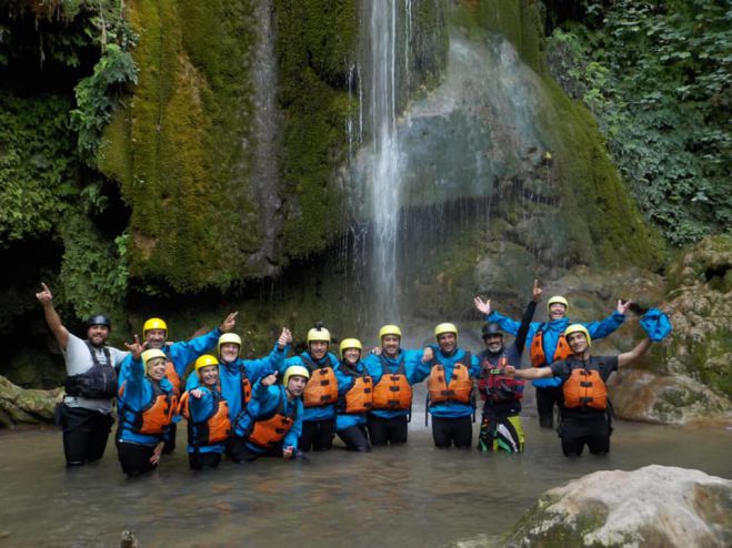 Italian Fam Trip &sigma;&tau;&eta;&nu; &Alpha;&rho;&kappa;&alpha;&delta;ί&alpha; (&epsilon;&iota;&kappa;ό&nu;&epsilon;&sigmaf;)