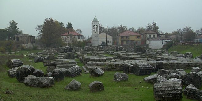 &laquo;&Alpha;&rho;&kappa;&alpha;&delta;ί&alpha; &chi;&alpha;ί&rho;&epsilon;&raquo; &hellip; &Eta; &nu;έ&alpha; &tau;&alpha;&iota;&nu;ί&alpha; &tau;&omicron;&upsilon; &Phi;ί&lambda;&iota;&pi;&pi;&omicron;&upsilon; &Kappa;&omicron;&upsilon;&tau;&sigma;&alpha;&phi;&tau;ή!