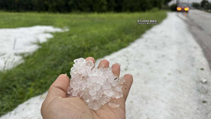 Αργολίδα | Σφοδρή χαλαζόπτωση στο Κουτσοπόδι (εικόνες)